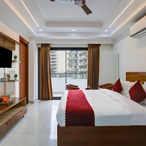 Royal Residency - Medanta Hotel